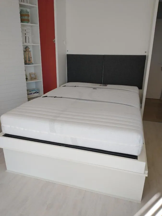 Studio Raversijde With Sea View Ostend Belgium